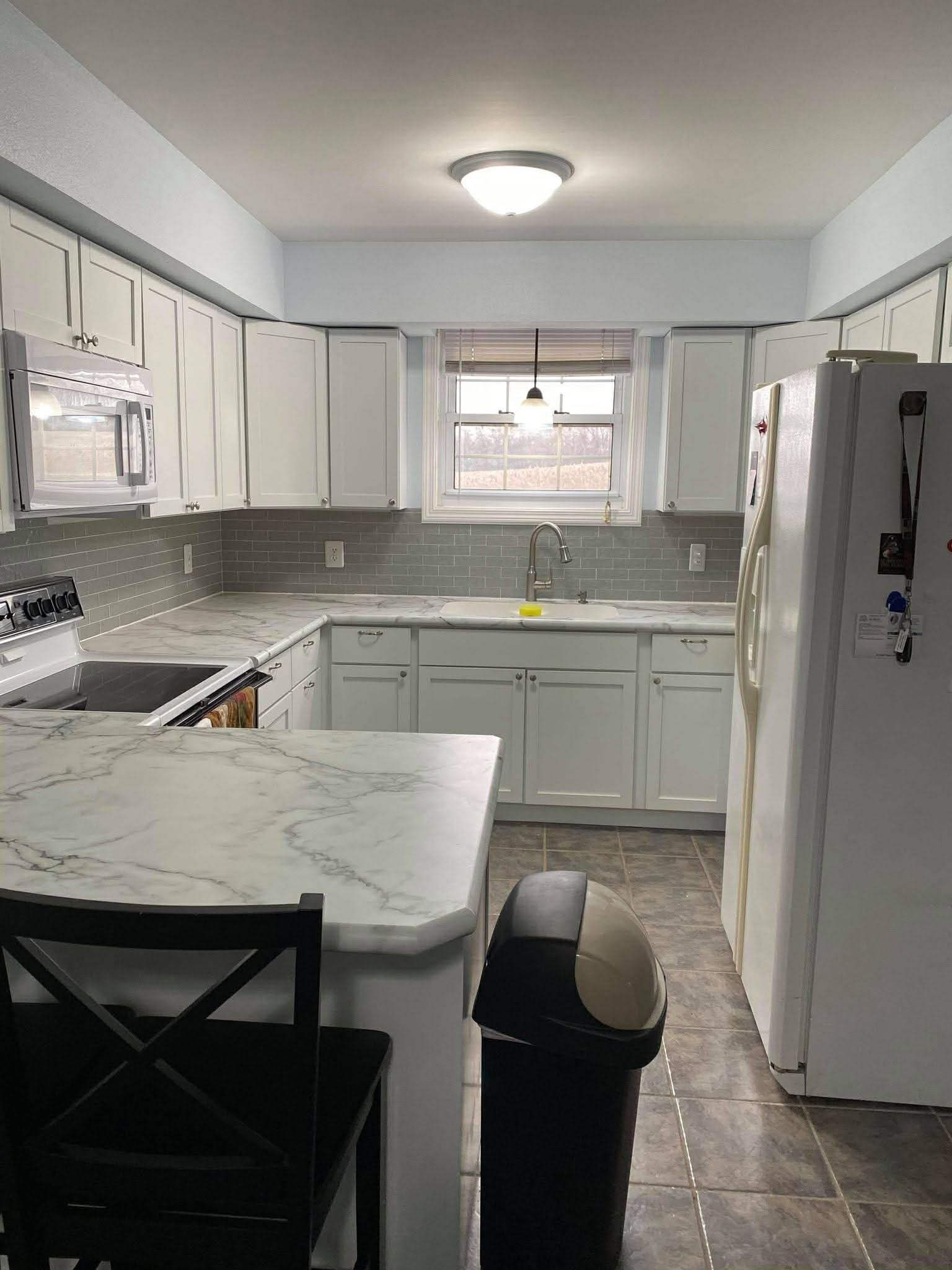 Traditional Transitional Kitchen Remodel by Crews Professional Building LLC project photo